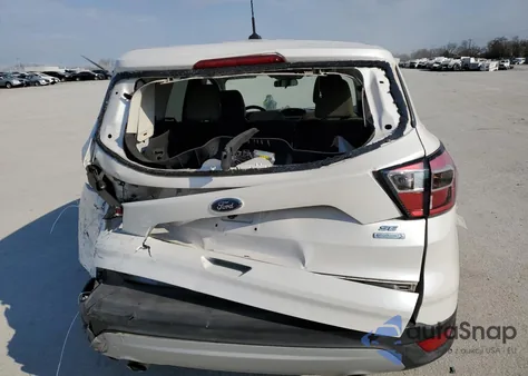 2017 Ford Escape Se из США, поврежденный, VIN 1FMCU0G99HUC03619